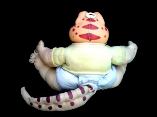 Boneco Baby da Família dinossauros que fala anos 90 - Imagem 2
